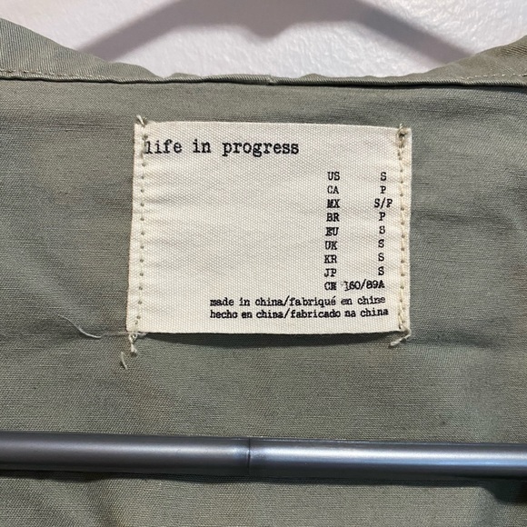 Small Utility Jacket - Picture 3 of 4